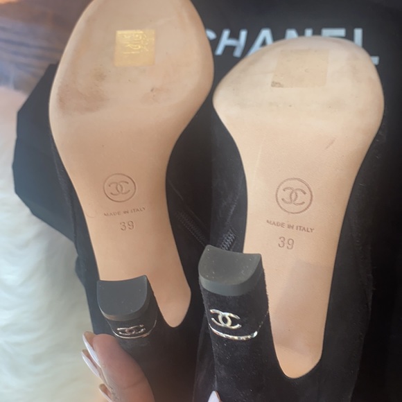 ❤️Chanel❤️ - Picture 7 of 7